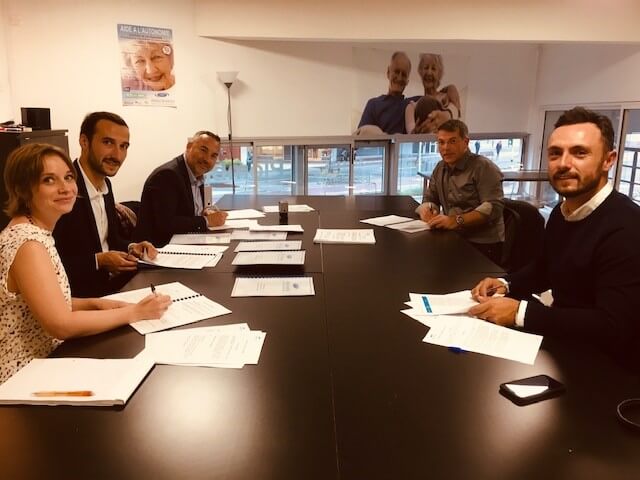 signature contrat de franchise