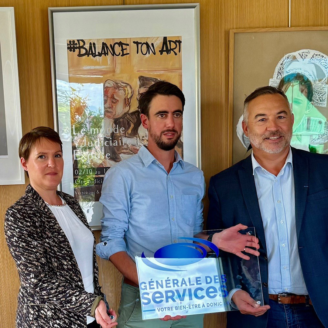 julien-tous-franchise-générale-des-services
